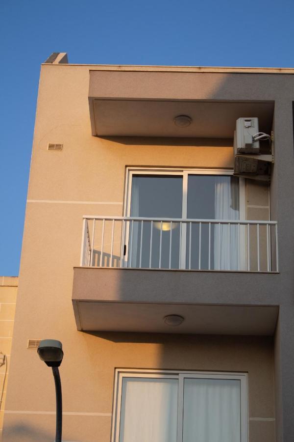 2 Bedroom Apartment Close To City Centre Tas-Sienja المظهر الخارجي الصورة